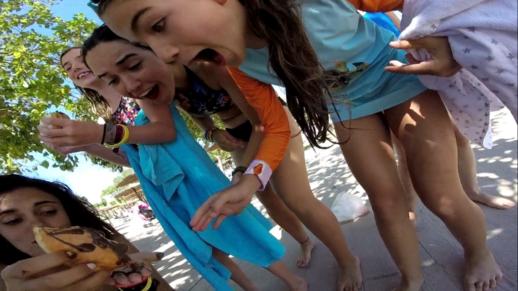 Village Camps International Summer Camp Chiclana, Spain 2017-07-28 https://www.villagecamps.com/journals_admin/images/1841-2242-aquapark 2 (8).jpg